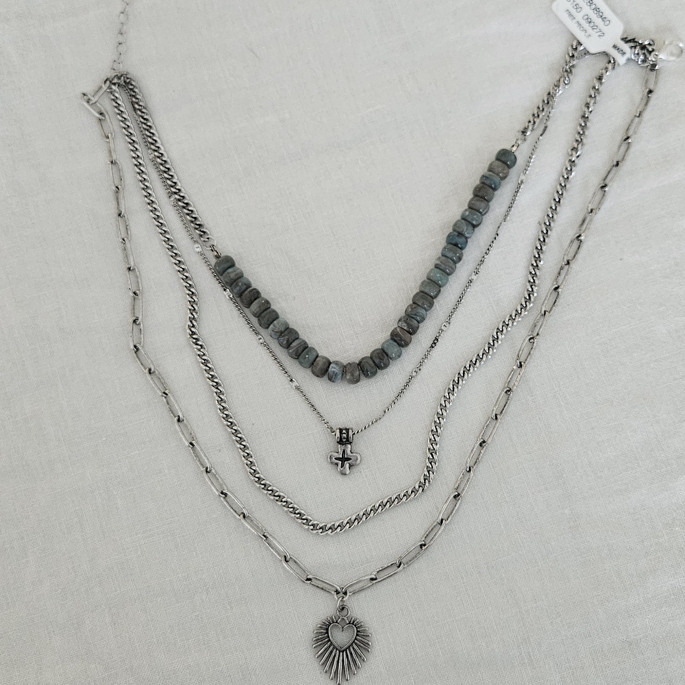 Free People Silver and Teal Beaded Necklace NWT - Picture 2 of 3